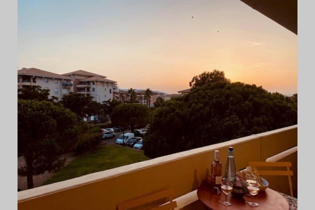 Superbe A 100m De La Mer, Et A Cote De La Base Nature Apartment *